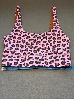 Fabletics Reversible Scoop Neck Crop Sports Bra pink leopard small nwot